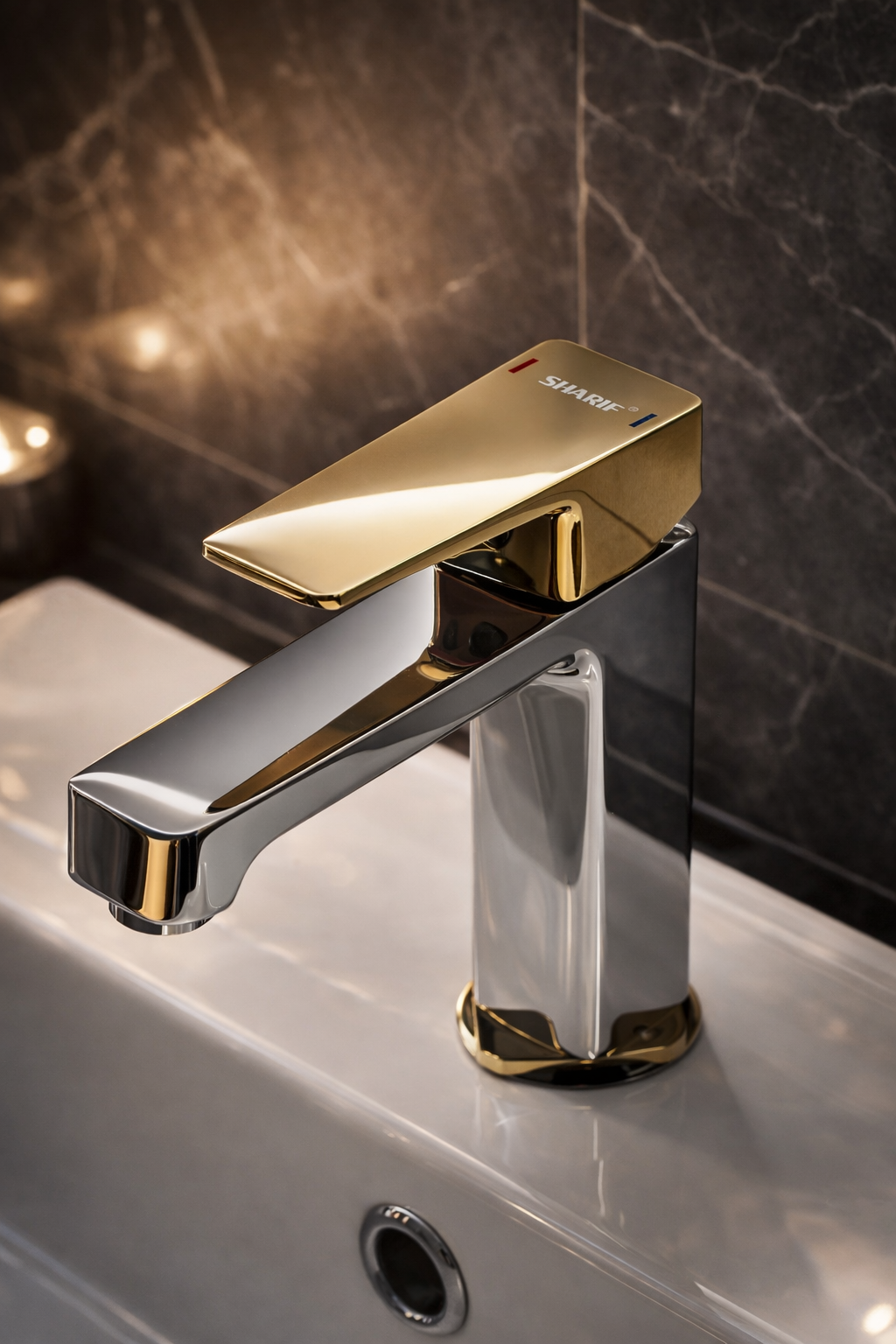 Single lever basin mixer (lucid)